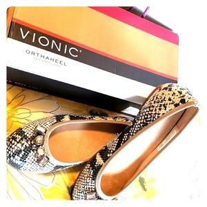 Vionic shoes